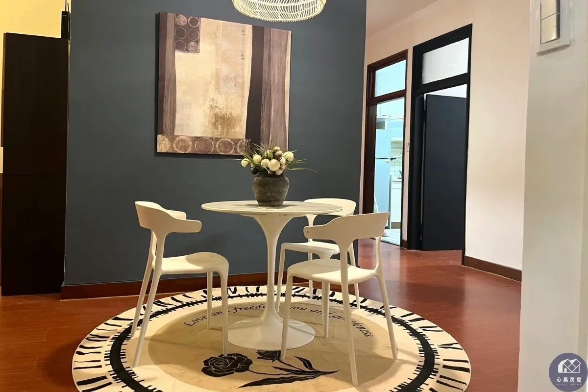 Room for rent in Daan District, Taipei City | NT$ 13 800 | 3 ping slide 0