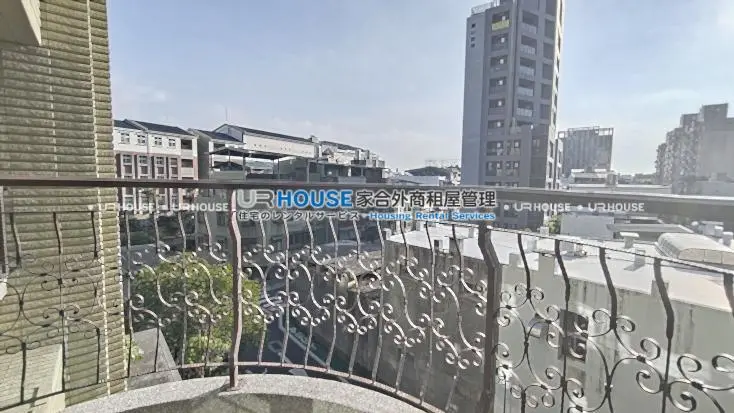 3 bedrooms apartment for rent in Datong District, Taipei City | NT$ 70 000 | 39 ping slide 13
