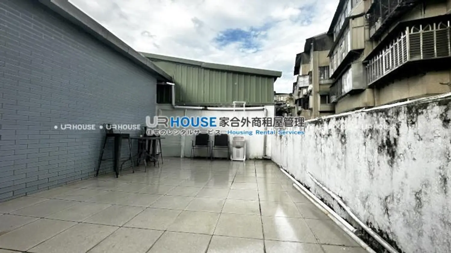 2 bedrooms apartment for rent TWD 35 000 - 20 ping - Taipei City,Songshan District slide 0