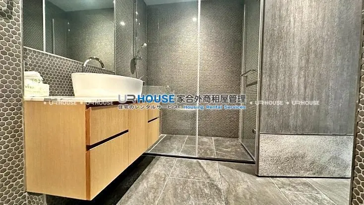 3 bedrooms apartment for rent in Zhongshan District, Taipei City | TWD 220 000 | 72 ping slide 14