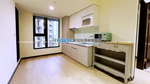 Apartment for rent TWD 34 500 - Lane 191, Section 1, Wenhua 3rd Road - 3 bedrooms