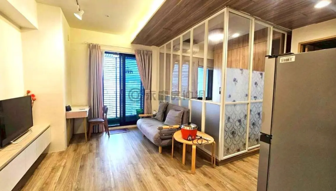 1 room apartment for rent in Tamsui District, New Taipei City | NT$ 20 000 | 20 ping slide 0