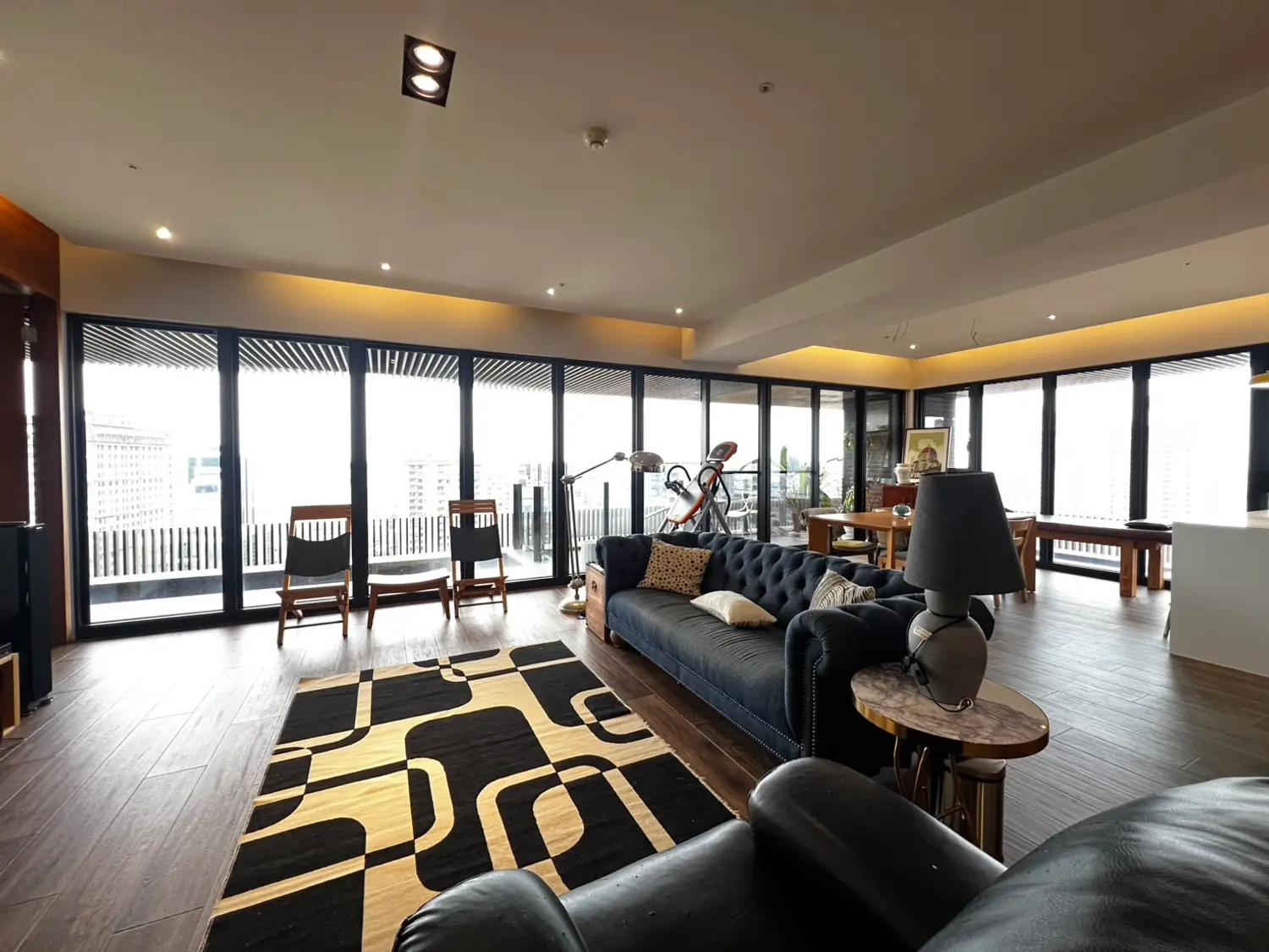 3 bedrooms apartment for rent TWD 120 000 - 55 ping - Taoyuan District,Taoyuan City slide 0