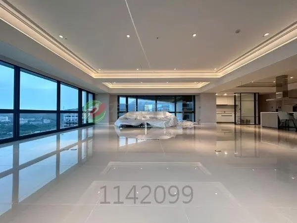 4 bedrooms apartment for sale in Tamsui District, New Taipei City | NT$ 90 000 000 | 90 ping slide 1