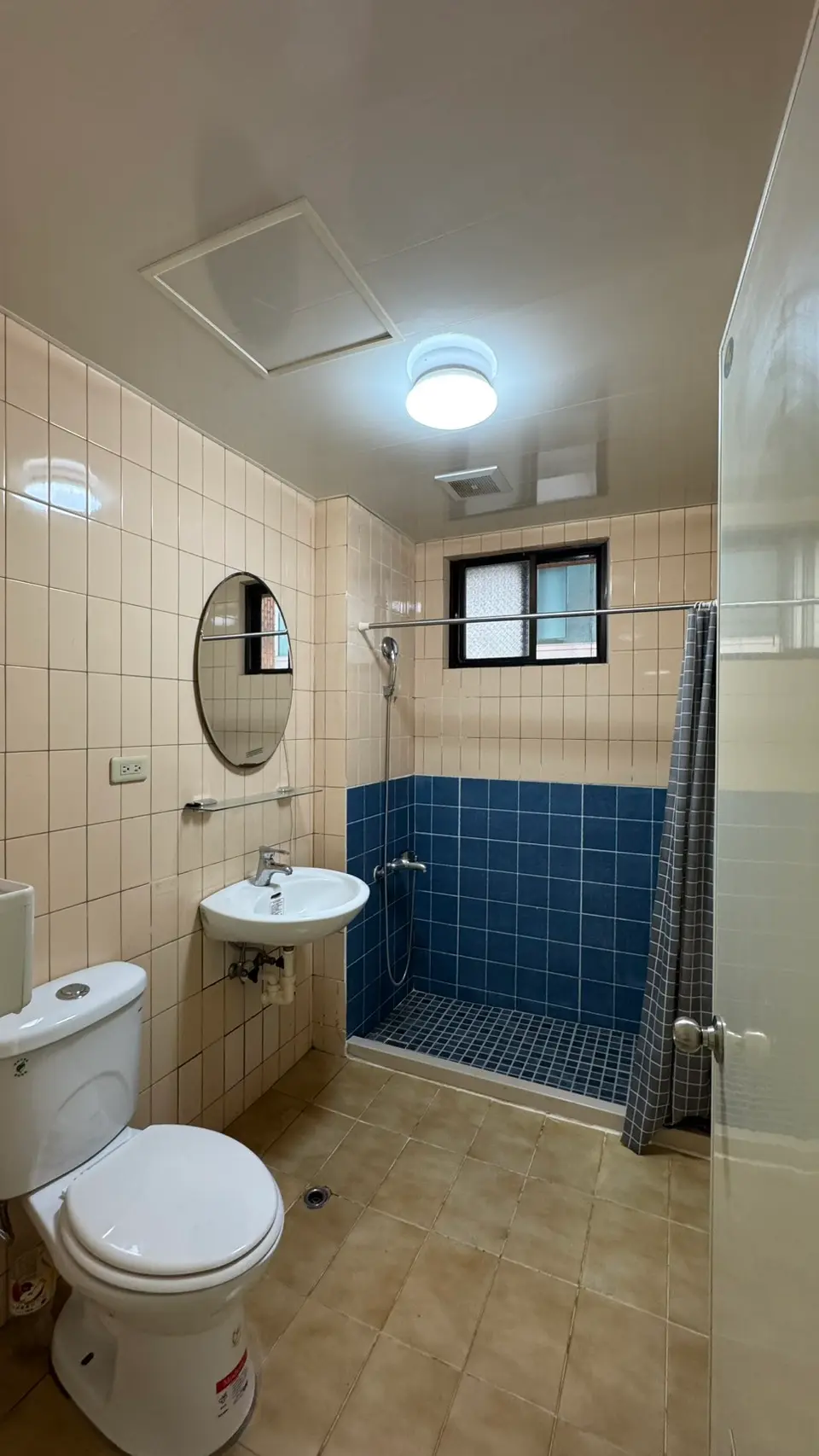 2 bedrooms apartment for rent in Xinyi District, Taipei City | TWD 35 000 | 20 ping slide 14