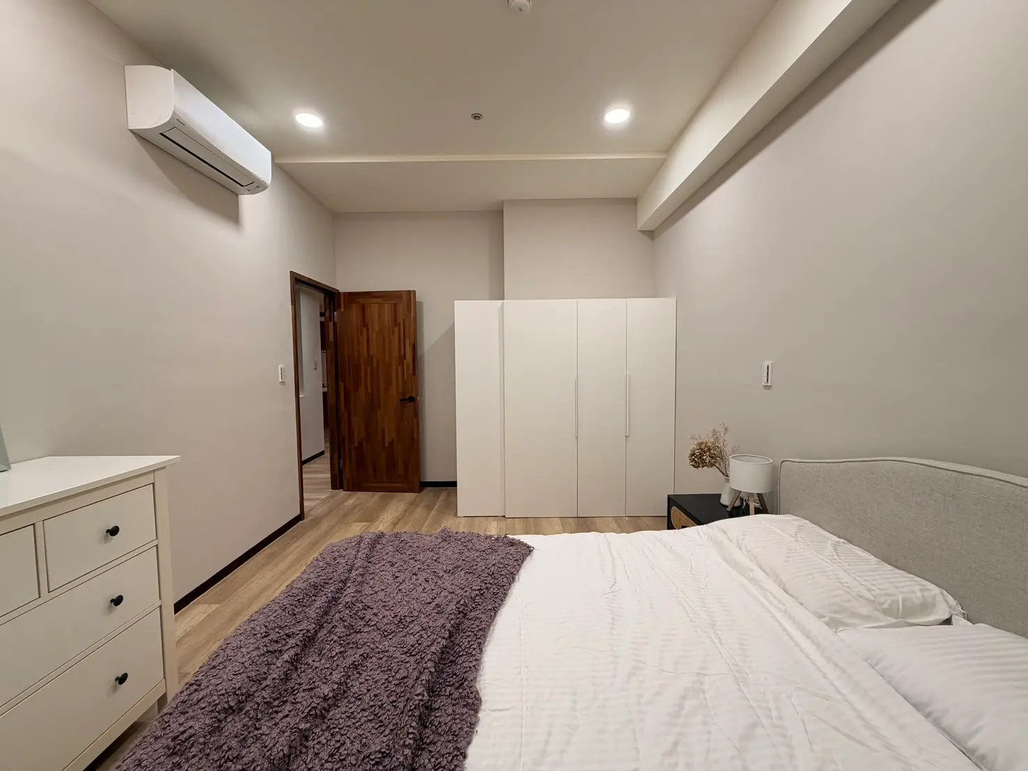 2 bedrooms apartment for rent in Xinyi District, Taipei City | NT$ 54 000 | 18 ping slide 9