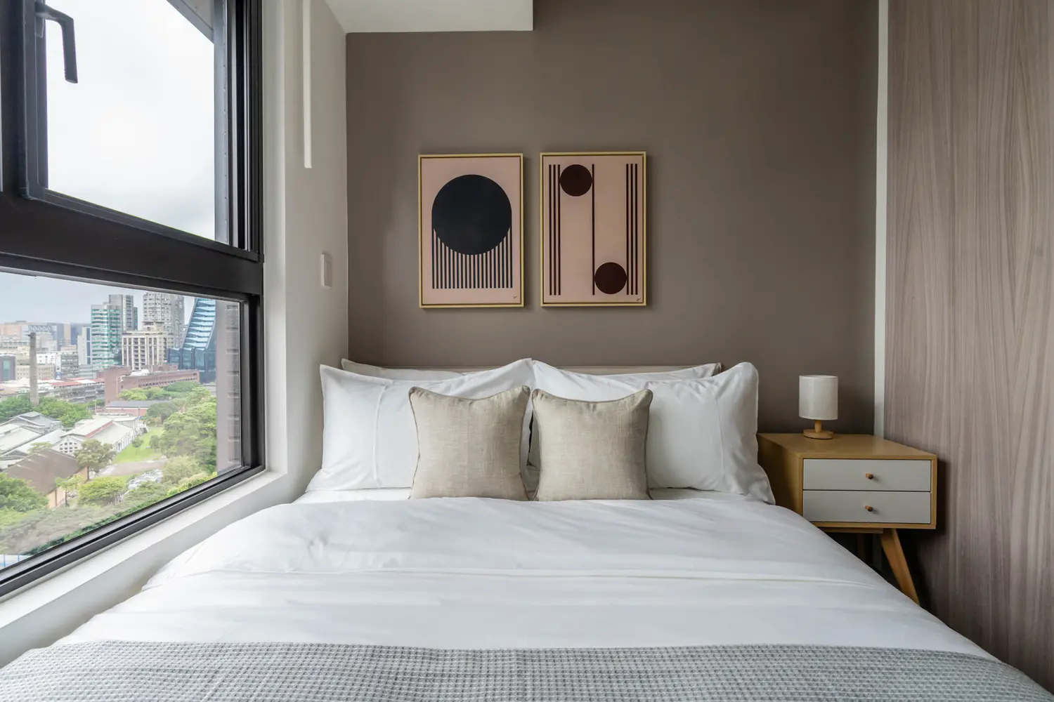 1 room apartment for rent in Zhongshan District, Taipei City | NT$ 96 010 | 12 ping slide 9
