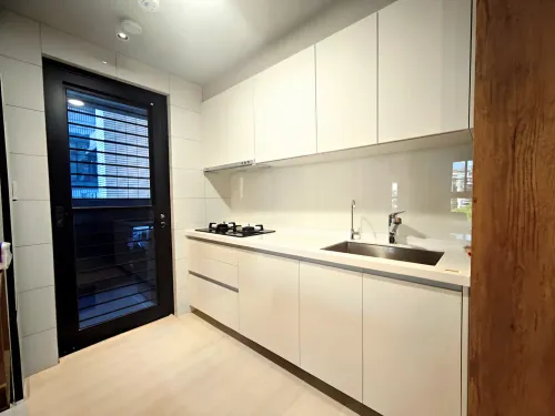 3 bedrooms apartment for rent in Xinyi District, Taipei City | NT$ 150 000 | 36 ping slide 8