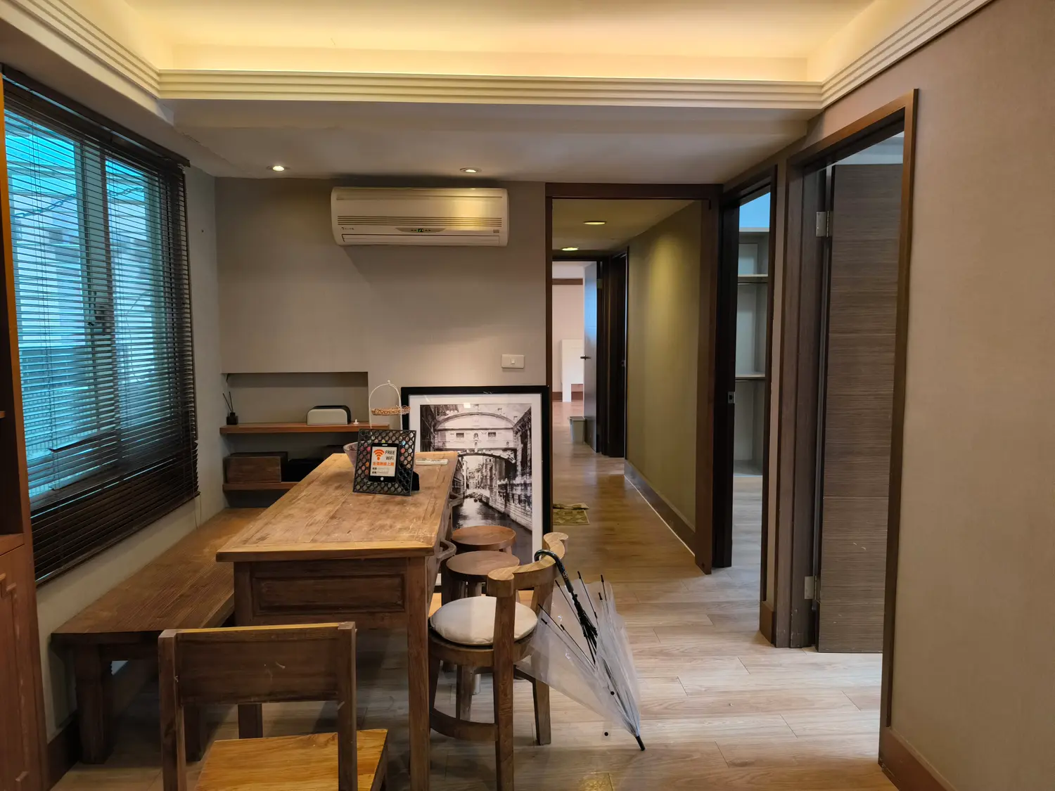 Room for rent in Taipei City, Daan District | NT$ 18 000 | 4 ping slide 1
