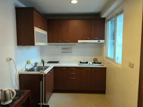 Room for rent NT$ 18 000 - Yanji Street - 3 bedrooms