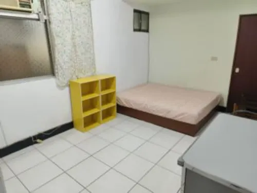 Private room for rent TWD 8 500 -  - 3 bedrooms