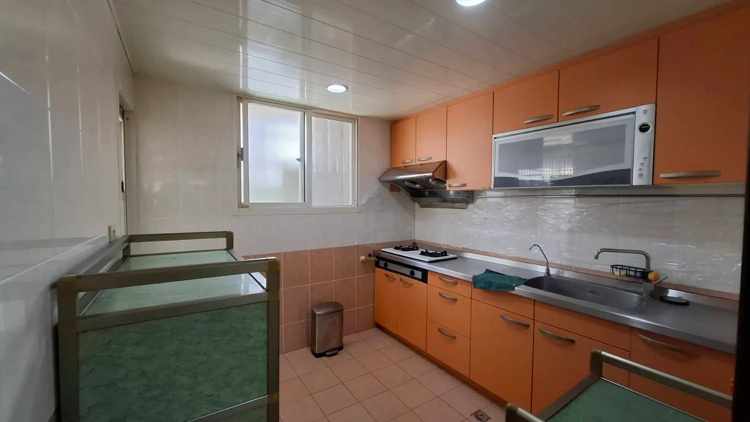 Room for rent in Zhonghe District, New Taipei City | NT$ 28 000 | 15 ping slide 2