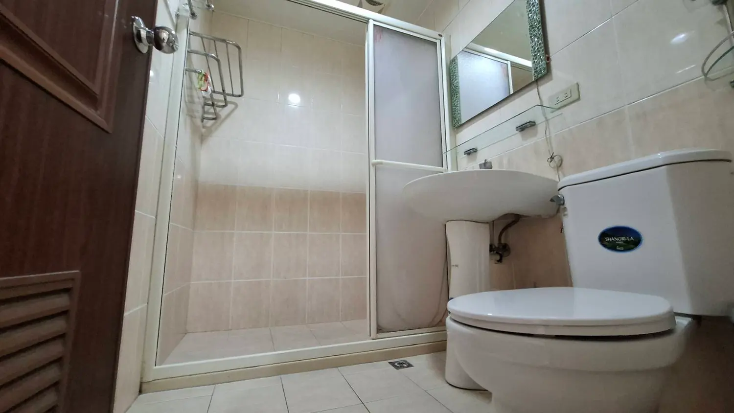 Room for rent in Zhonghe District, New Taipei City | NT$ 28 000 | 15 ping slide 0