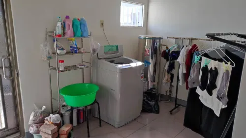 Room for rent NT$ 7 500 - Yunong Road - 6 bedrooms