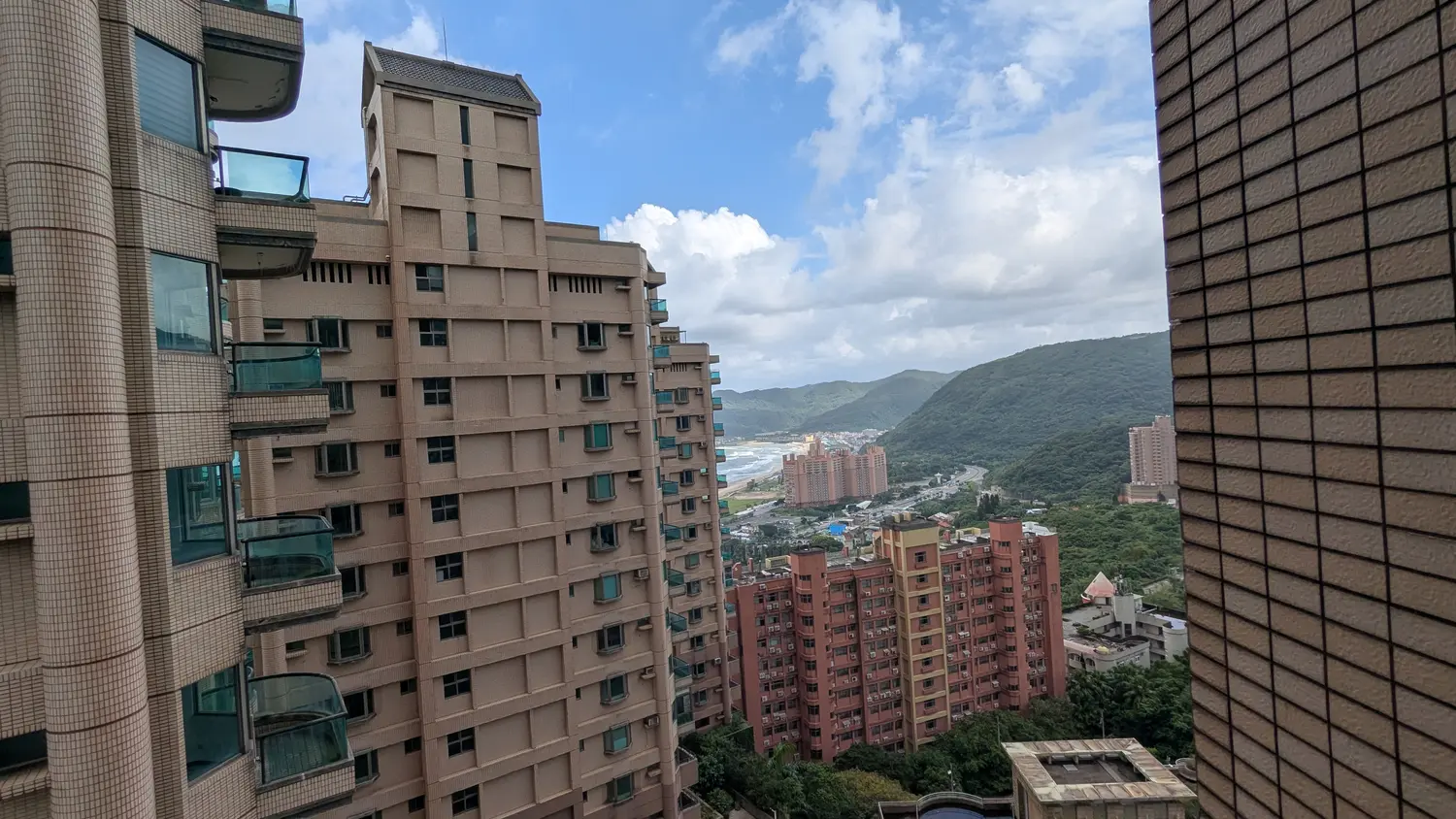 Studio apartment for rent in Wanli District, New Taipei City | NT$ 14 420 | 11 ping slide 6