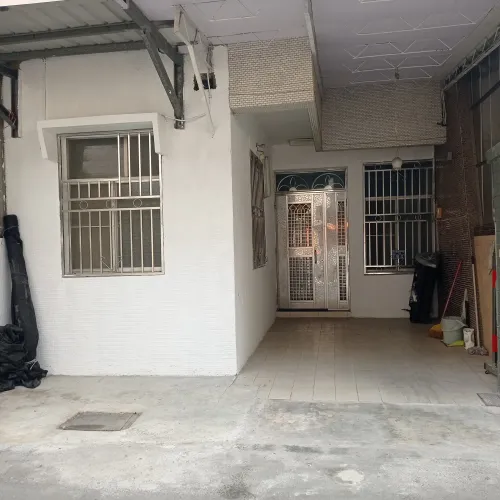 4 bedrooms townhouse for sale in Fengshan District, Kaohsiung City | TWD 12 500 000 | 24 ping slide 2