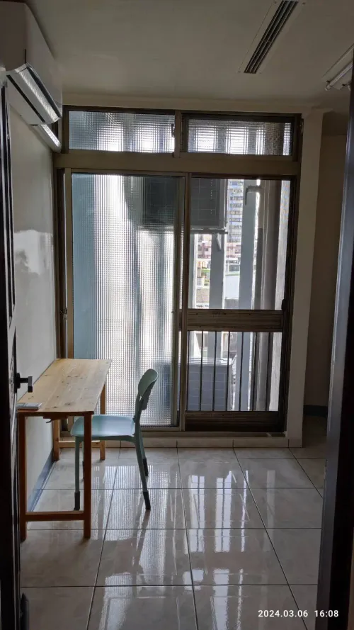 Room for rent NT$ 7 500 - Yunong Road - 6 bedrooms