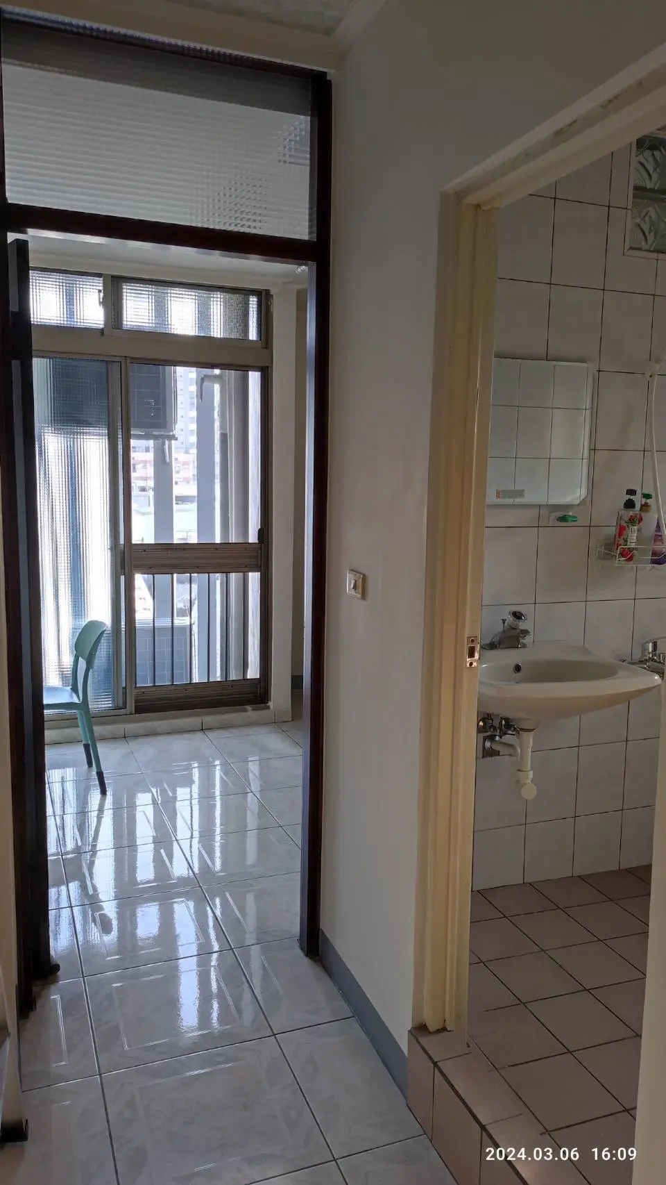 Room for rent in East District, Tainan City | NT$ 7 500 | 20 ping slide 12