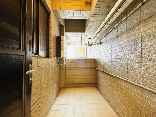 2 bedrooms apartment for sale in Fengshan District, Kaohsiung City | TWD 9 980 000 | 15 ping slide 9