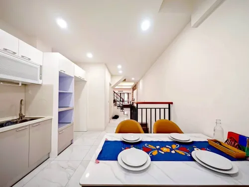 4 bedrooms townhouse for sale in Sanmin District, Kaohsiung City | TWD 23 800 000 | 35 ping slide 1
