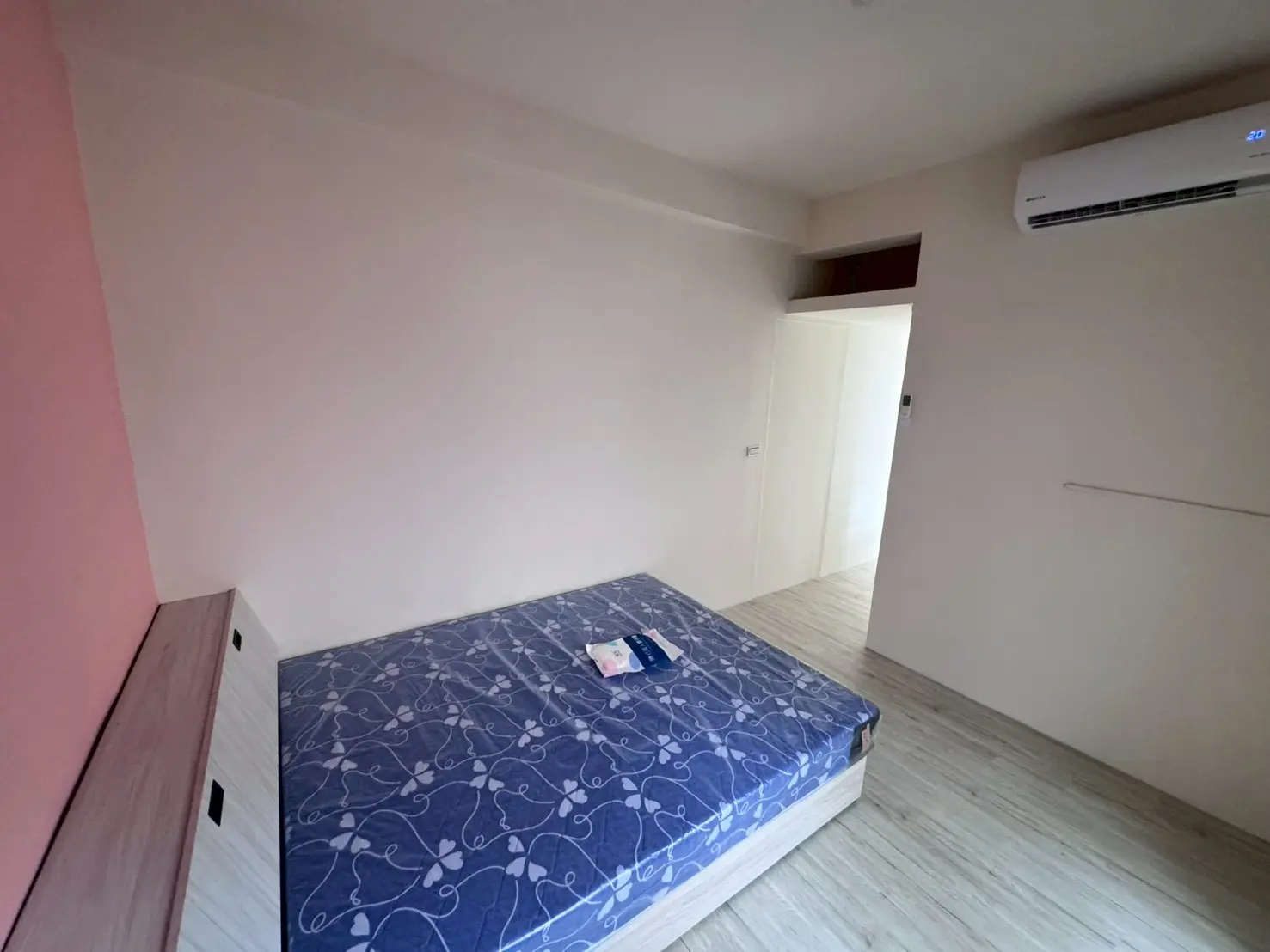 Room for rent in Zhubei City, Hsinchu County | NT$ 15 000 | 10 ping slide 5