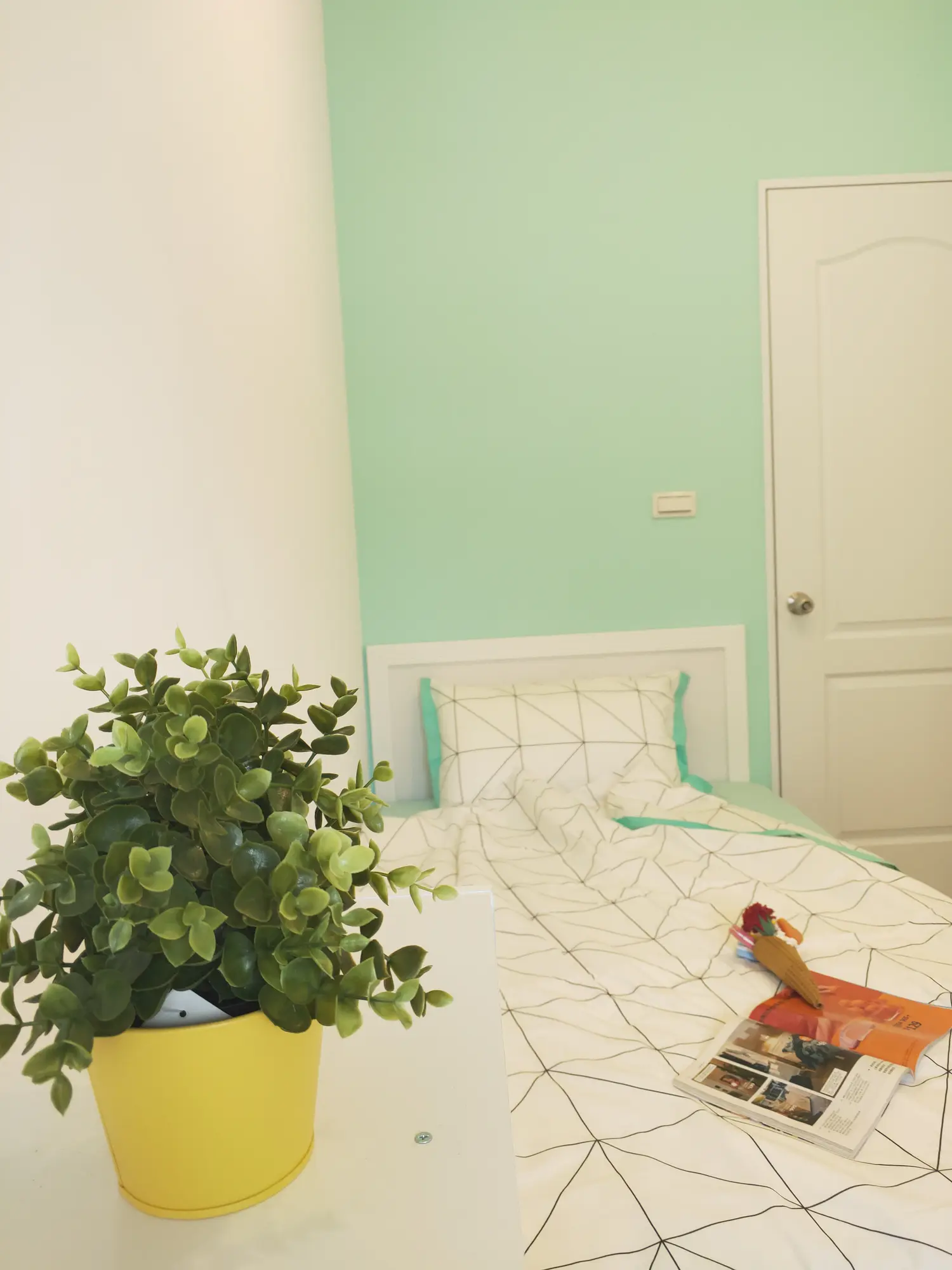 Room for rent in Daan District, Taipei City | TWD 15 000 | 3 ping slide 2