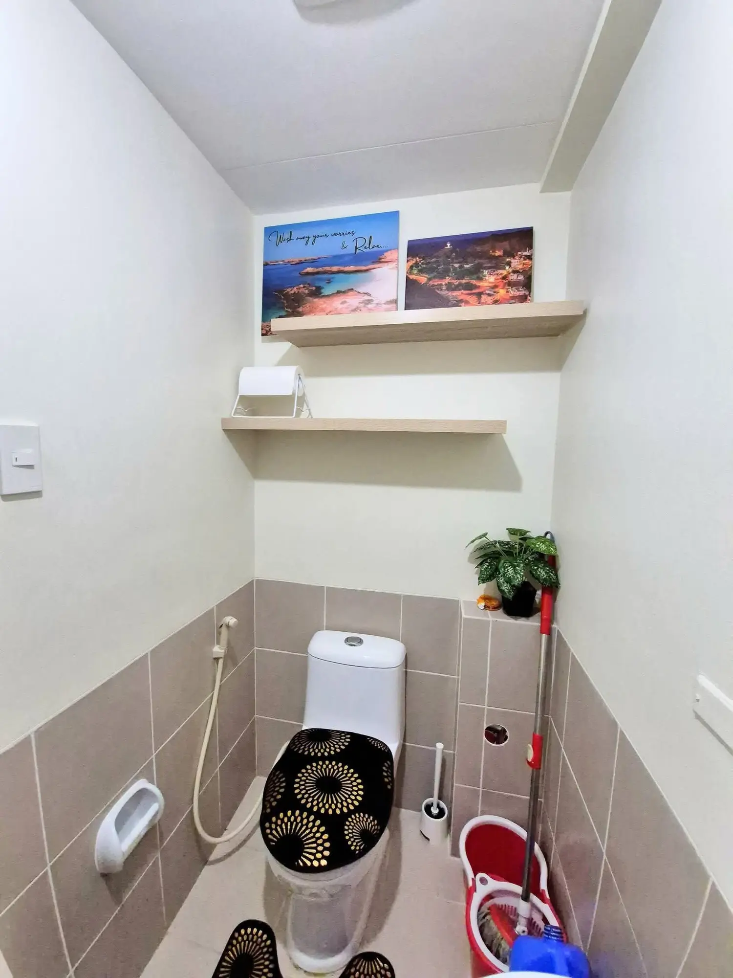 Studio apartment for rent TWD 20 000 - 10 ping - Daan District,Taipei City slide 0