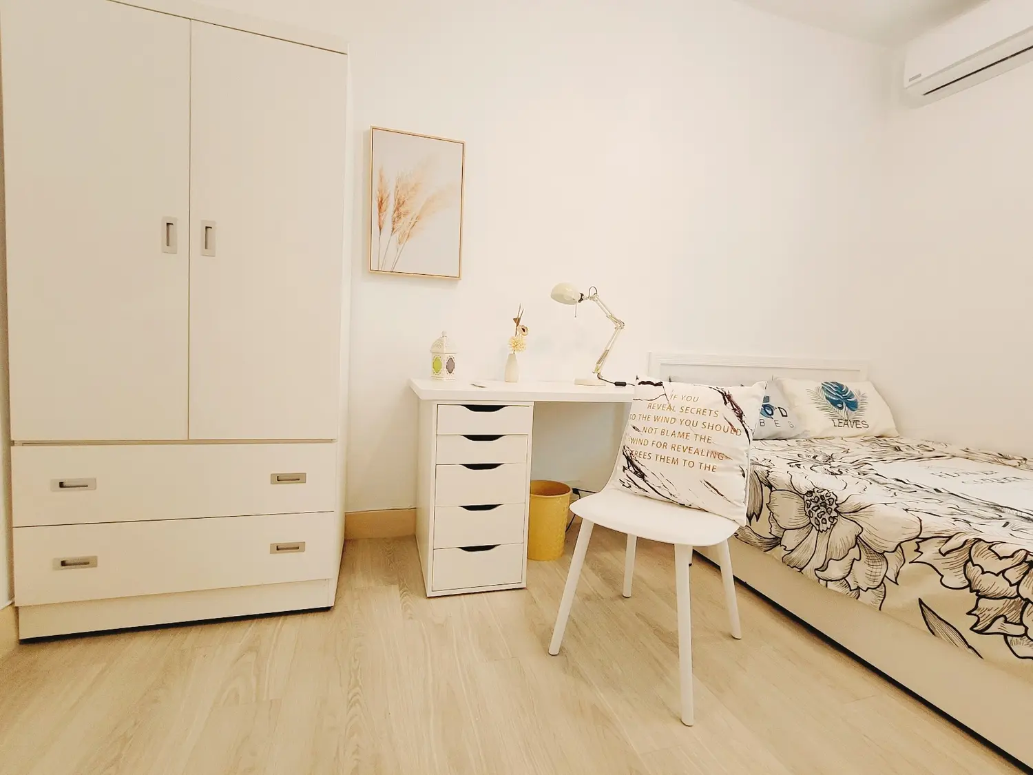 Room for rent in Taipei City, Xinyi District | TWD 14 500 | 4 ping slide 1