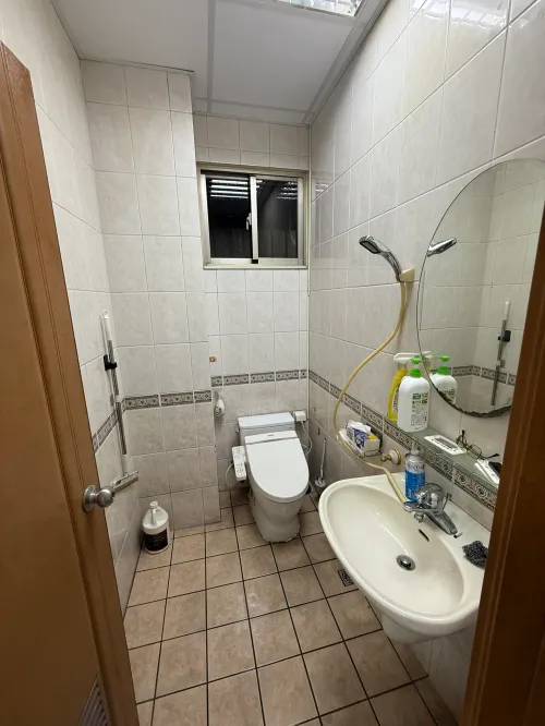 Shop / Retail for rent in Sanchong District, New Taipei City | NT$ 45 000 | 37 ping slide 1