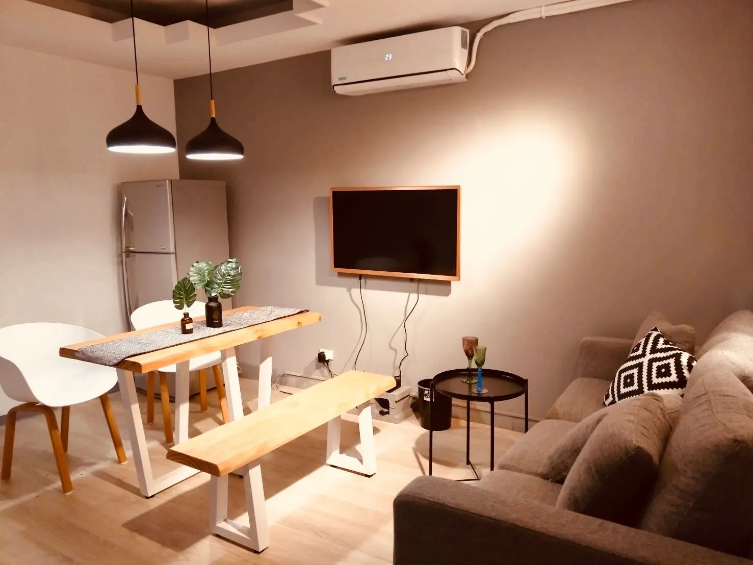 Room for rent in Daan District, Taipei City | TWD 12 500 | 3 ping slide 1