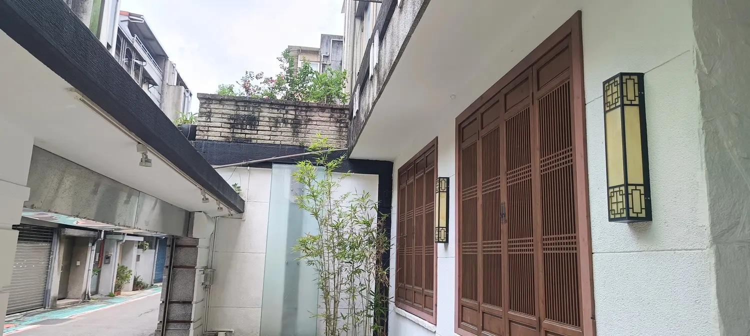 4 bedrooms apartment for rent in Daan District, Taipei City | NT$ 90 000 | 42 ping slide 4