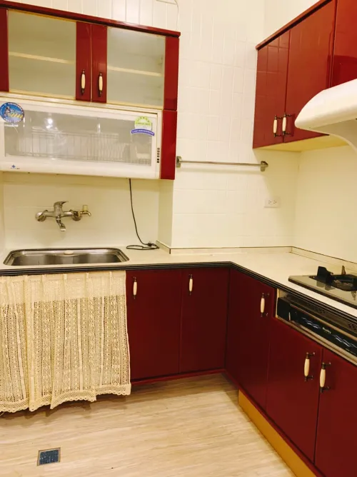 Room for rent TWD 21 000 - 5 ping - Taipei City, Daan District slide 1