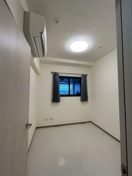 2 bedrooms apartment for rent in Xitun District, Taichung City | NT$ 27 000 | 16 ping slide 1