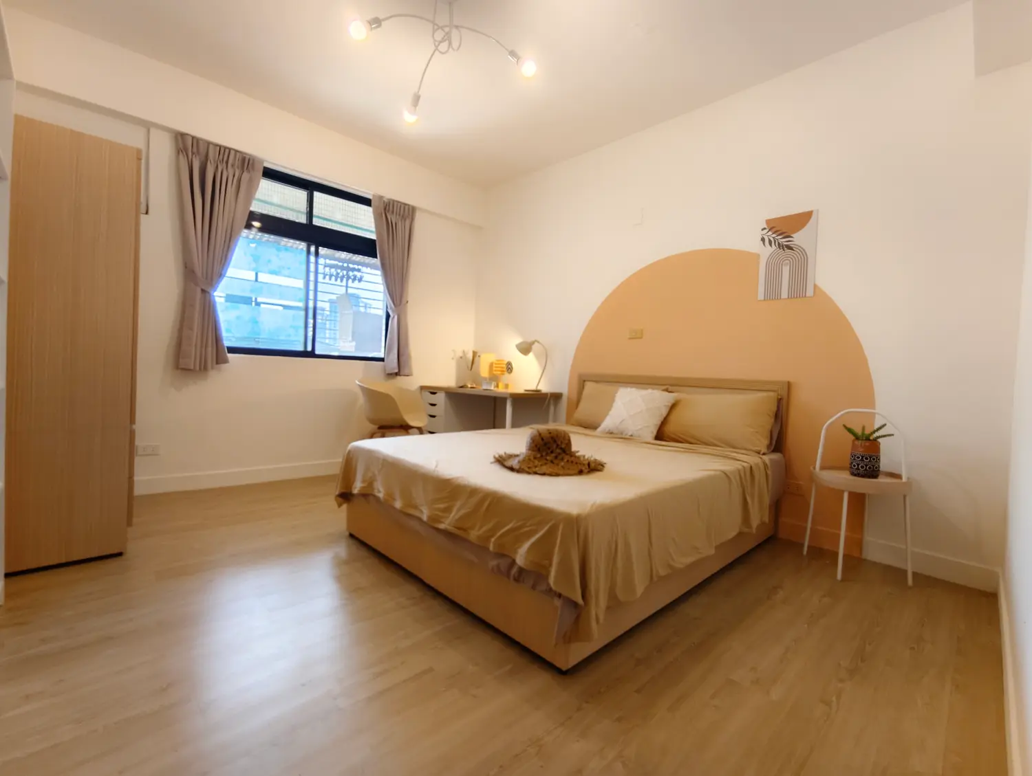 Room for rent TWD 18 500 - 5 ping - Taipei City, Daan District slide 0