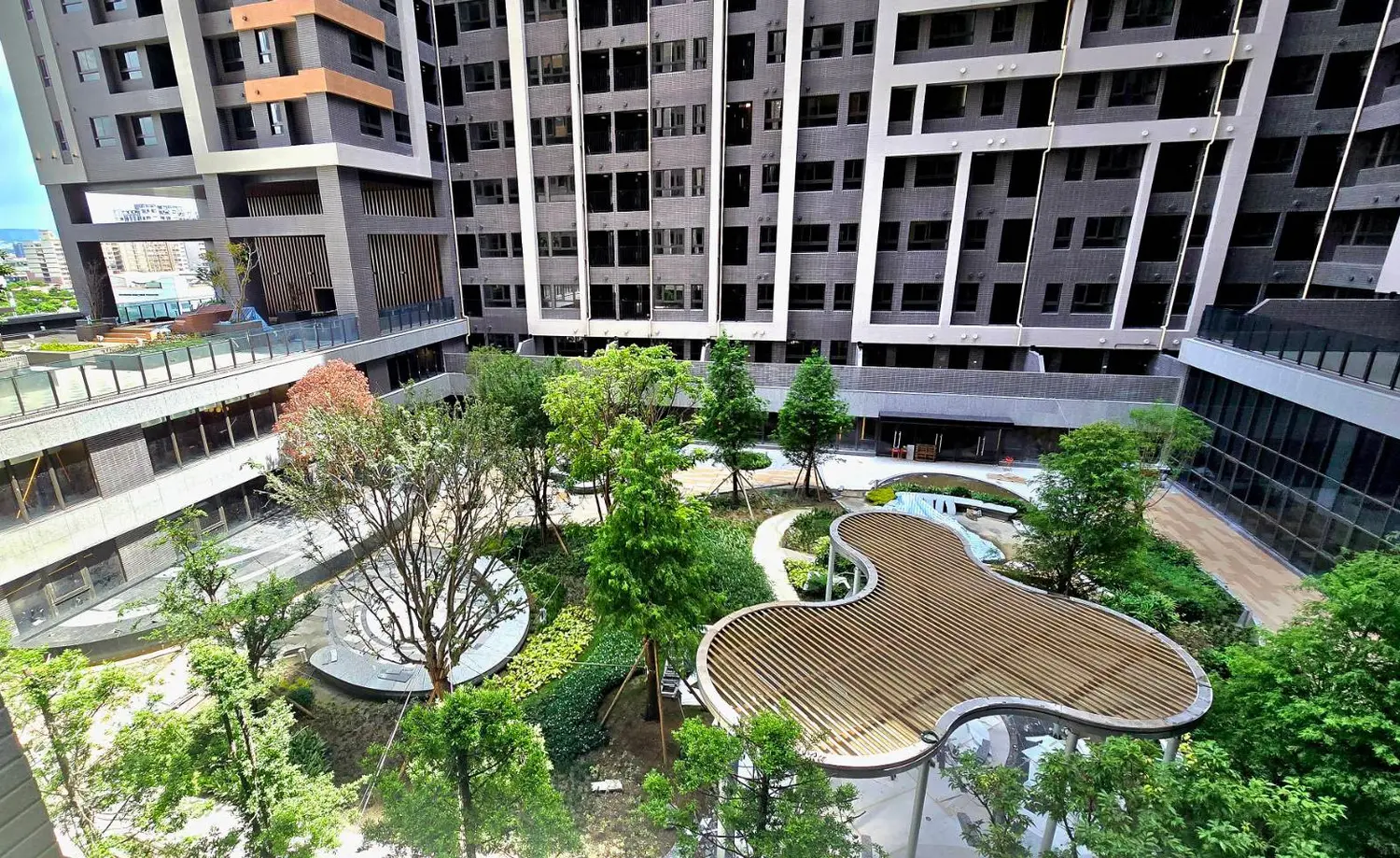 2 房 公寓 出租 TWD 18 000 - 23 坪 - 梧棲區,台中市 slide 4