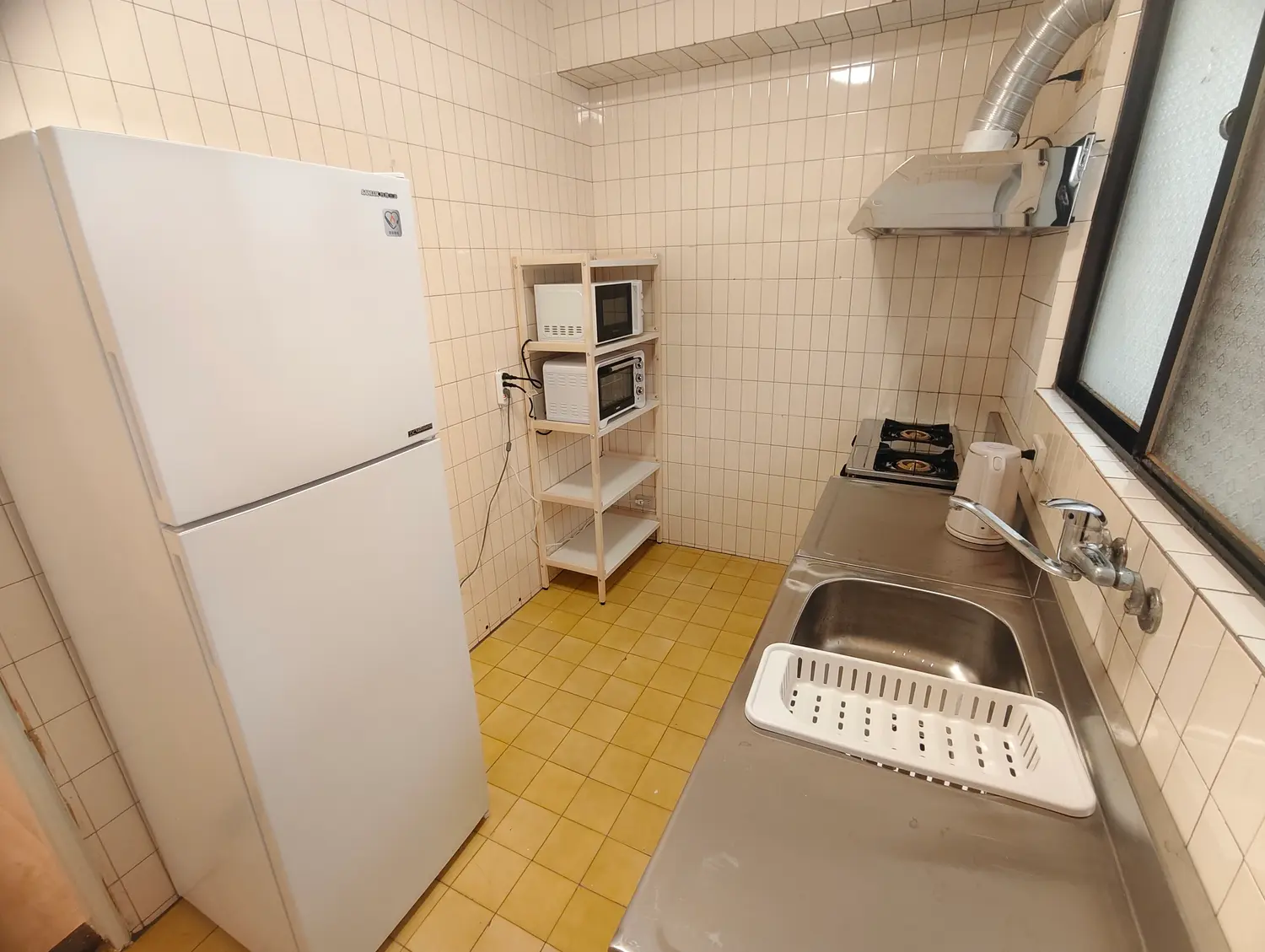 Room for rent in Daan District, Taipei City | NT$ 22 500 | 30 ping slide 18