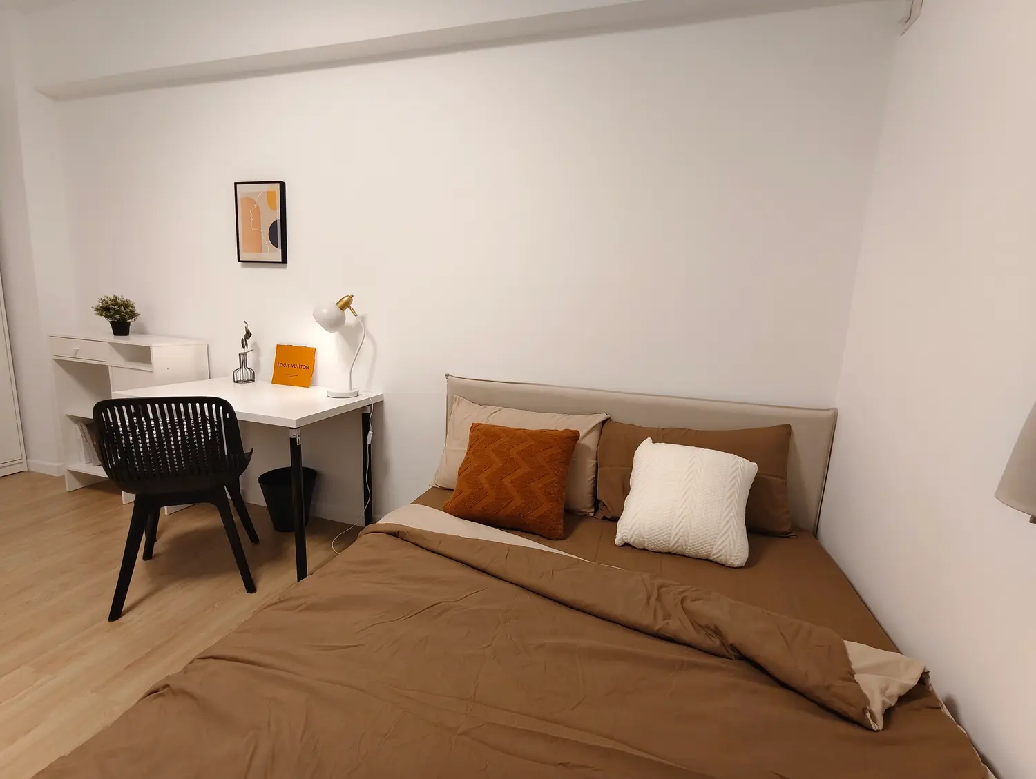 Room for rent in Daan District, Taipei City | NT$ 22 500 | 30 ping slide 1