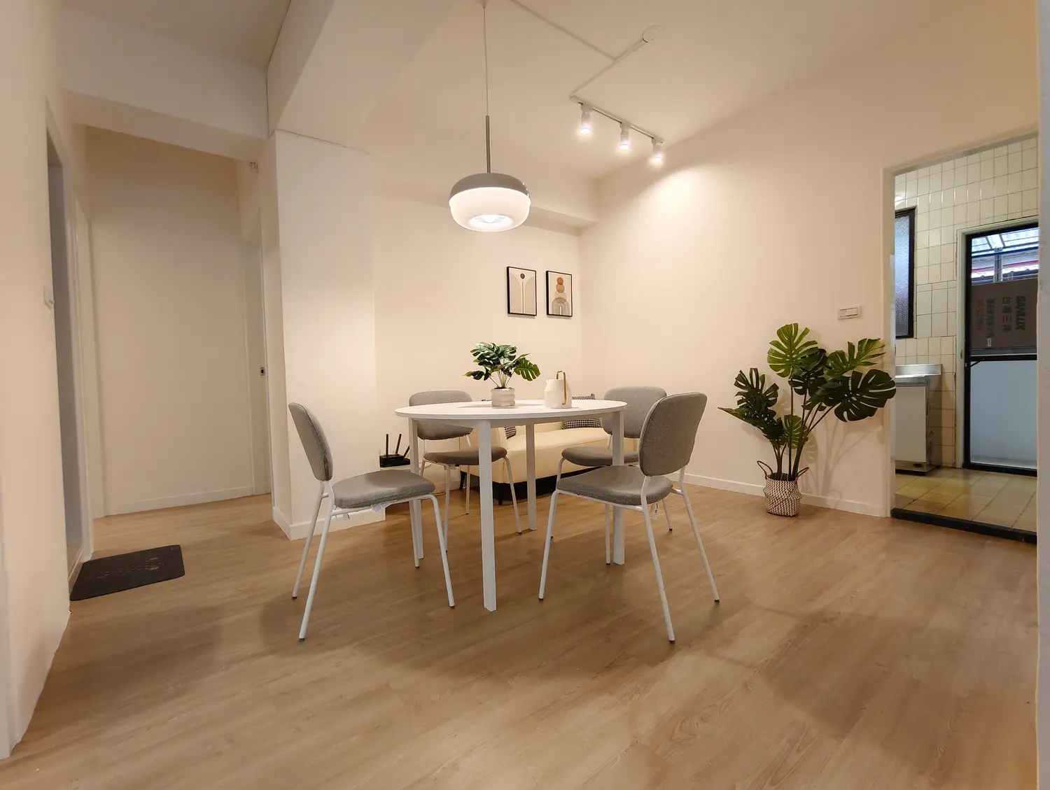 Room for rent in Daan District, Taipei City | NT$ 22 500 | 30 ping slide 6