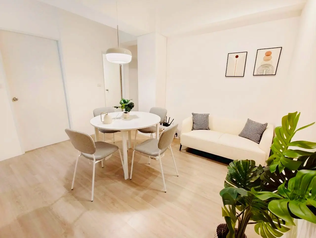 Room for rent in Taipei City, Daan District | NT$ 19 500 | 5 ping slide 9