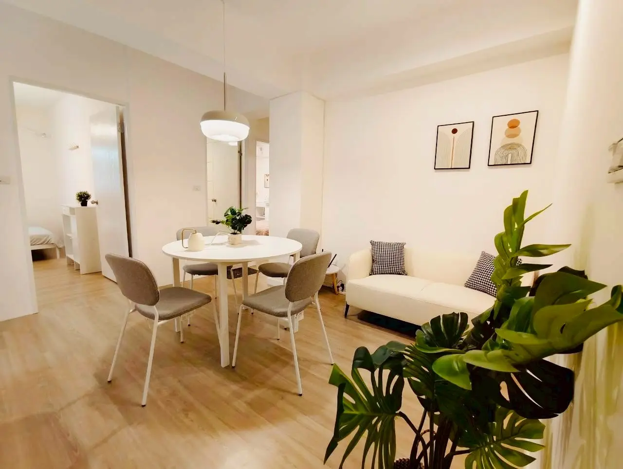 Room for rent in Taipei City, Daan District | NT$ 19 500 | 7 ping slide 15