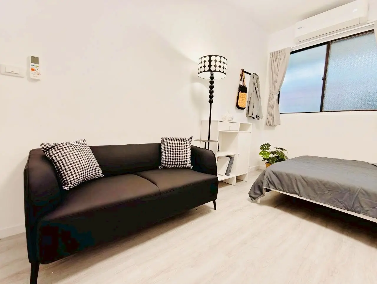 Room for rent in Taipei City, Daan District | NT$ 19 500 | 7 ping slide 11