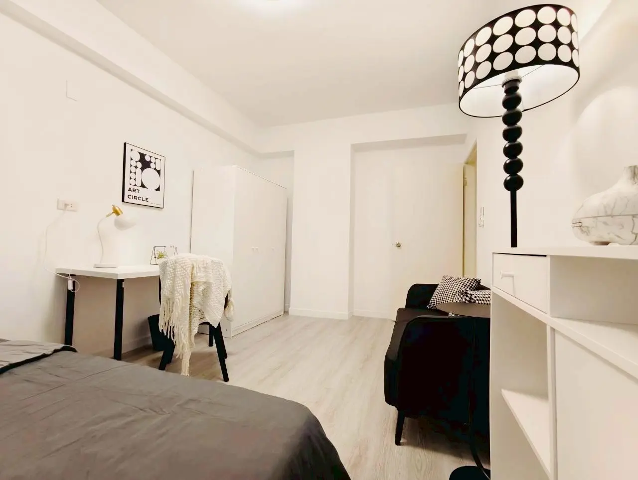 Room for rent in Taipei City, Daan District | NT$ 19 500 | 7 ping slide 1