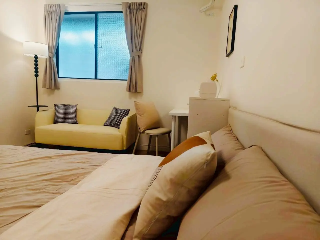 Room for rent in Taipei City, Daan District | NT$ 23 000 | 7 ping slide 6