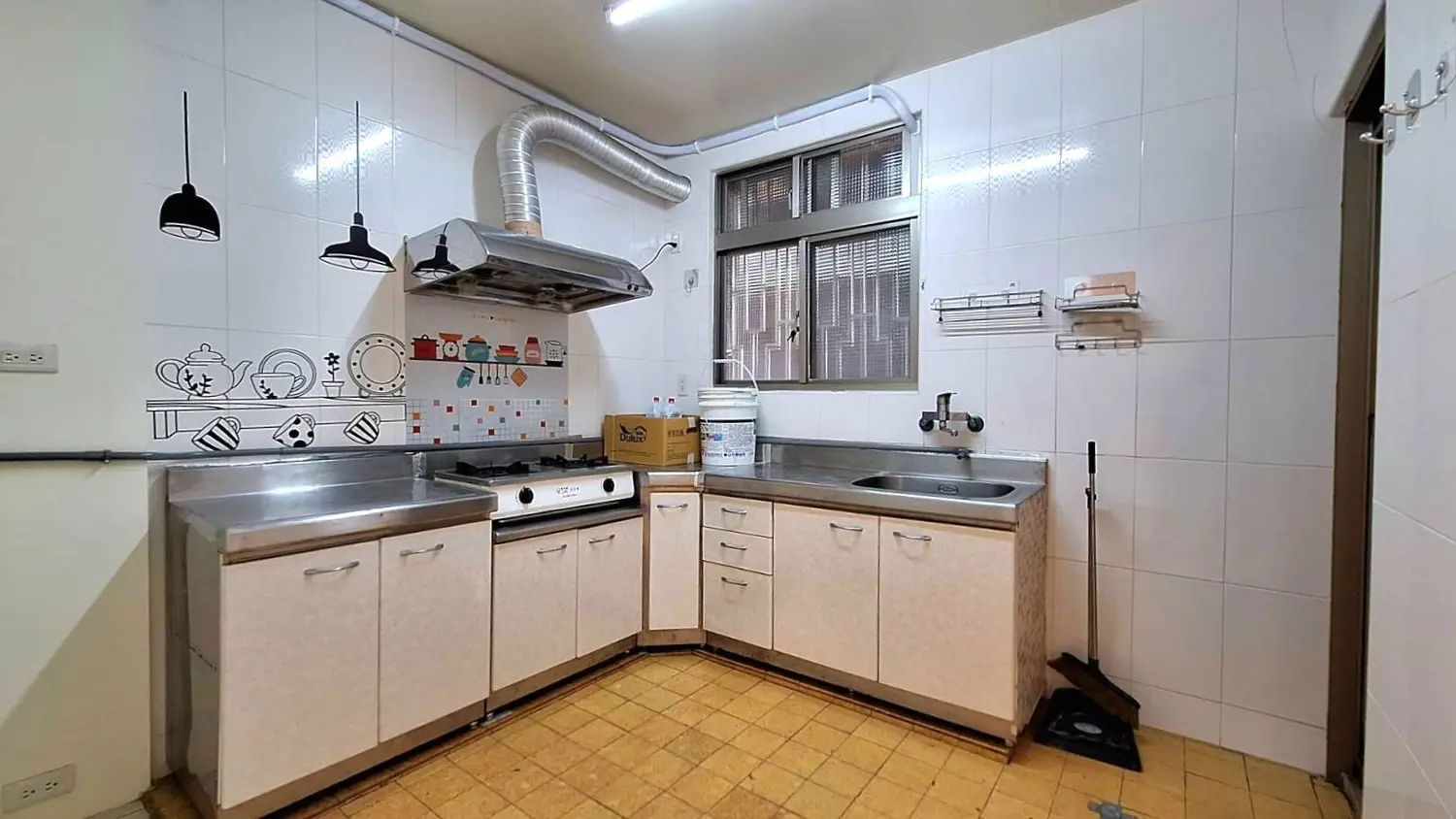 3 bedrooms apartment for rent TWD 48 800 - 43 ping - Beitou District,Taipei City slide 8