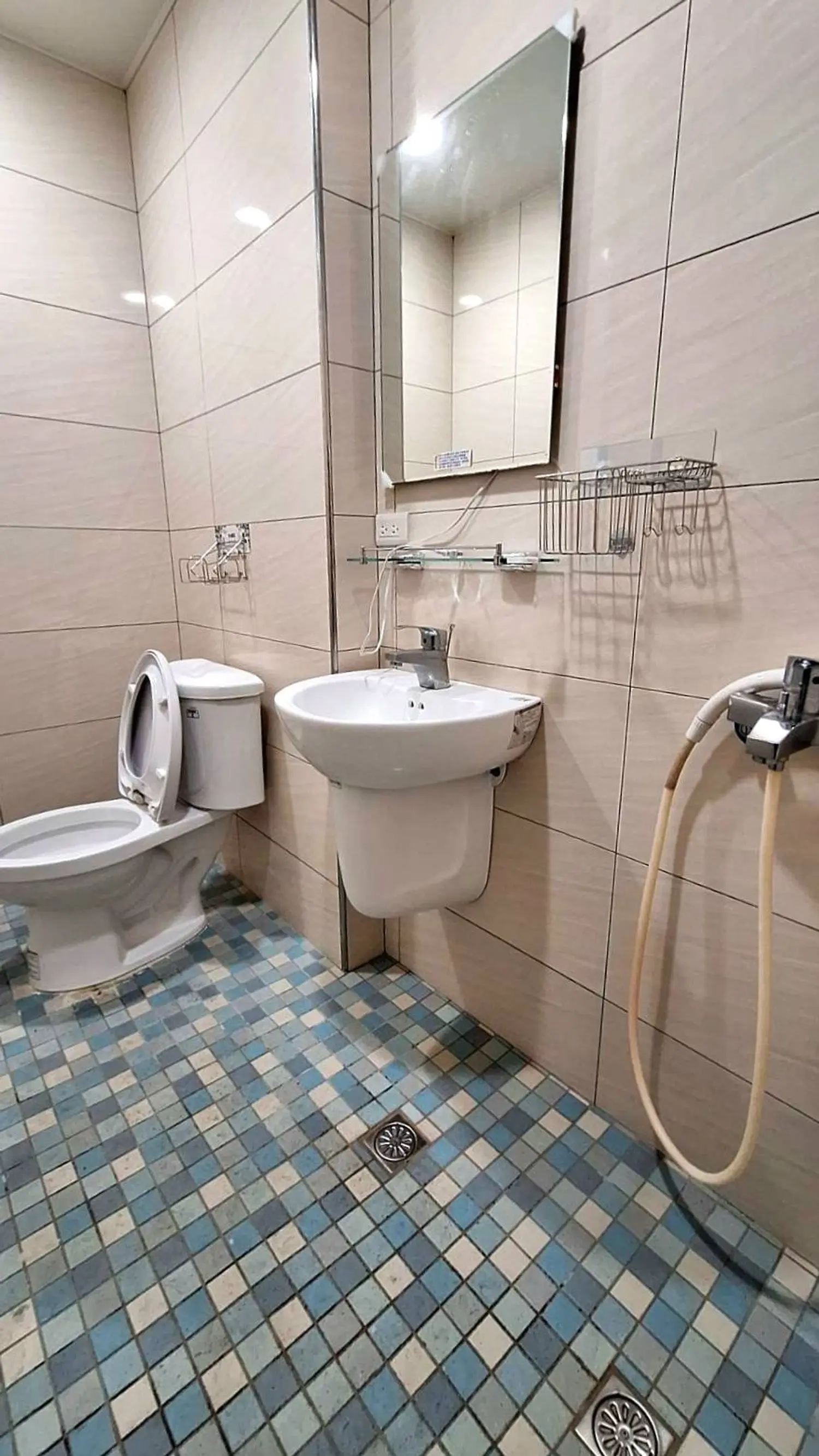 3 bedrooms apartment for rent TWD 48 800 - 43 ping - Beitou District,Taipei City slide 4