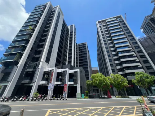 Apartment for rent NT$ 27 200 - Lane 503, Minzuyi Road - 2 bedrooms