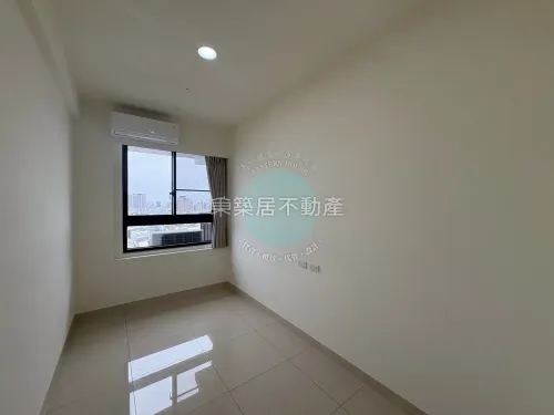 3 bedrooms apartment for rent in Anping District, Tainan City | NT$ 28 800 | 19 ping slide 8
