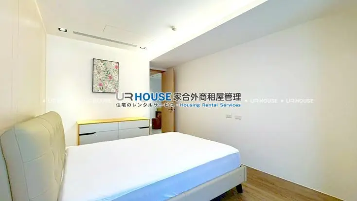 2 bedrooms apartment for rent in Zhongshan District, Taipei City | NT$ 120 000 | 35 ping slide 8
