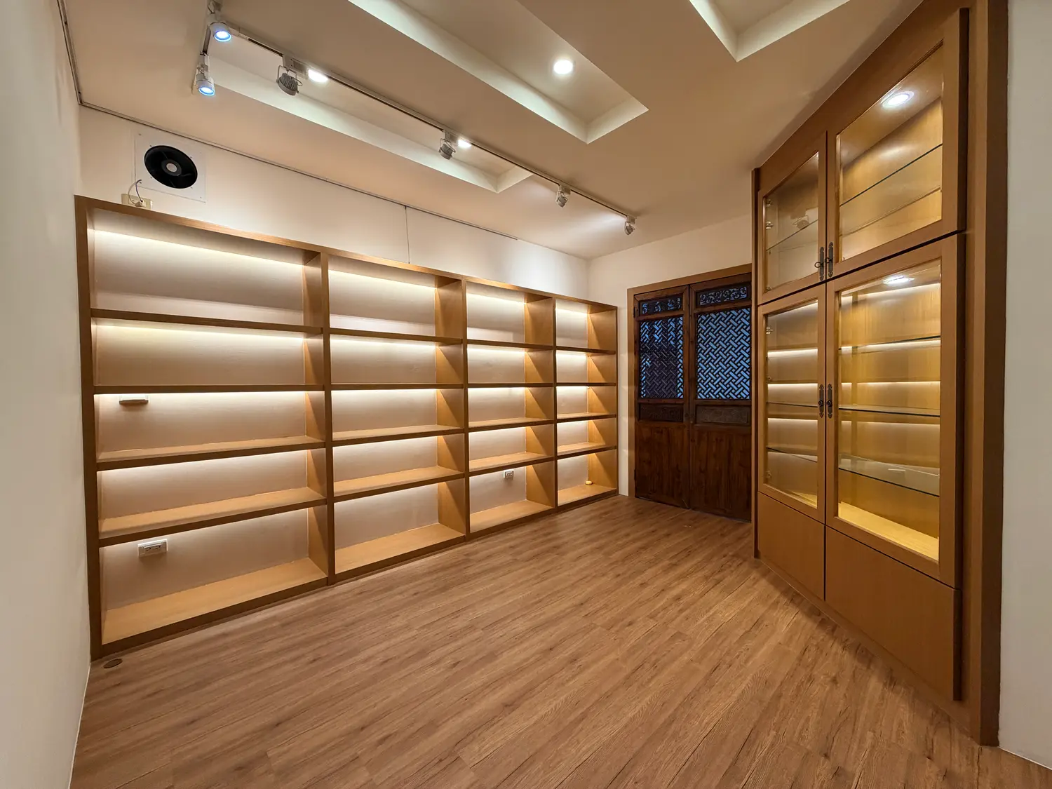 4 bedrooms townhouse for rent in Taipei City, Daan District | NT$ 100 000 | 42 ping slide 10