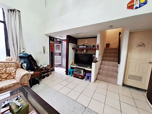 4 bedrooms townhouse for sale in Xizhi District, New Taipei City | NT$ 16 800 000 | 5 ping slide 4